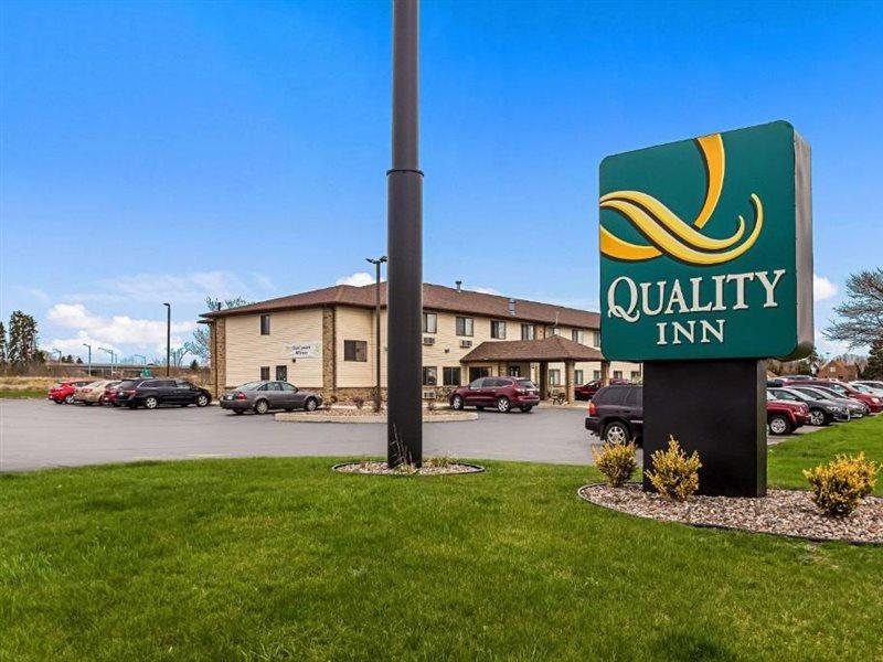 Quality Inn Sheboygan Exterior photo