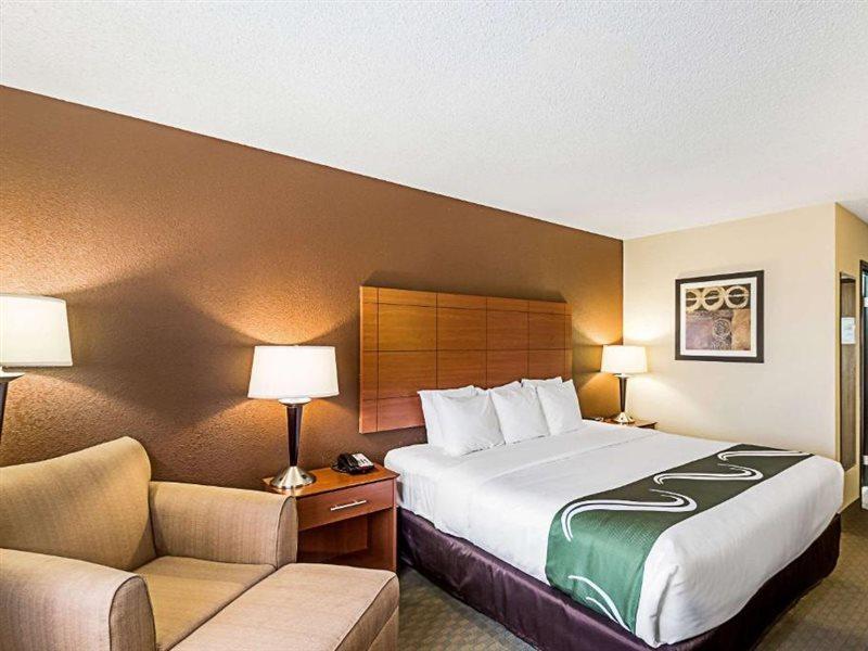 Quality Inn Sheboygan Exterior photo