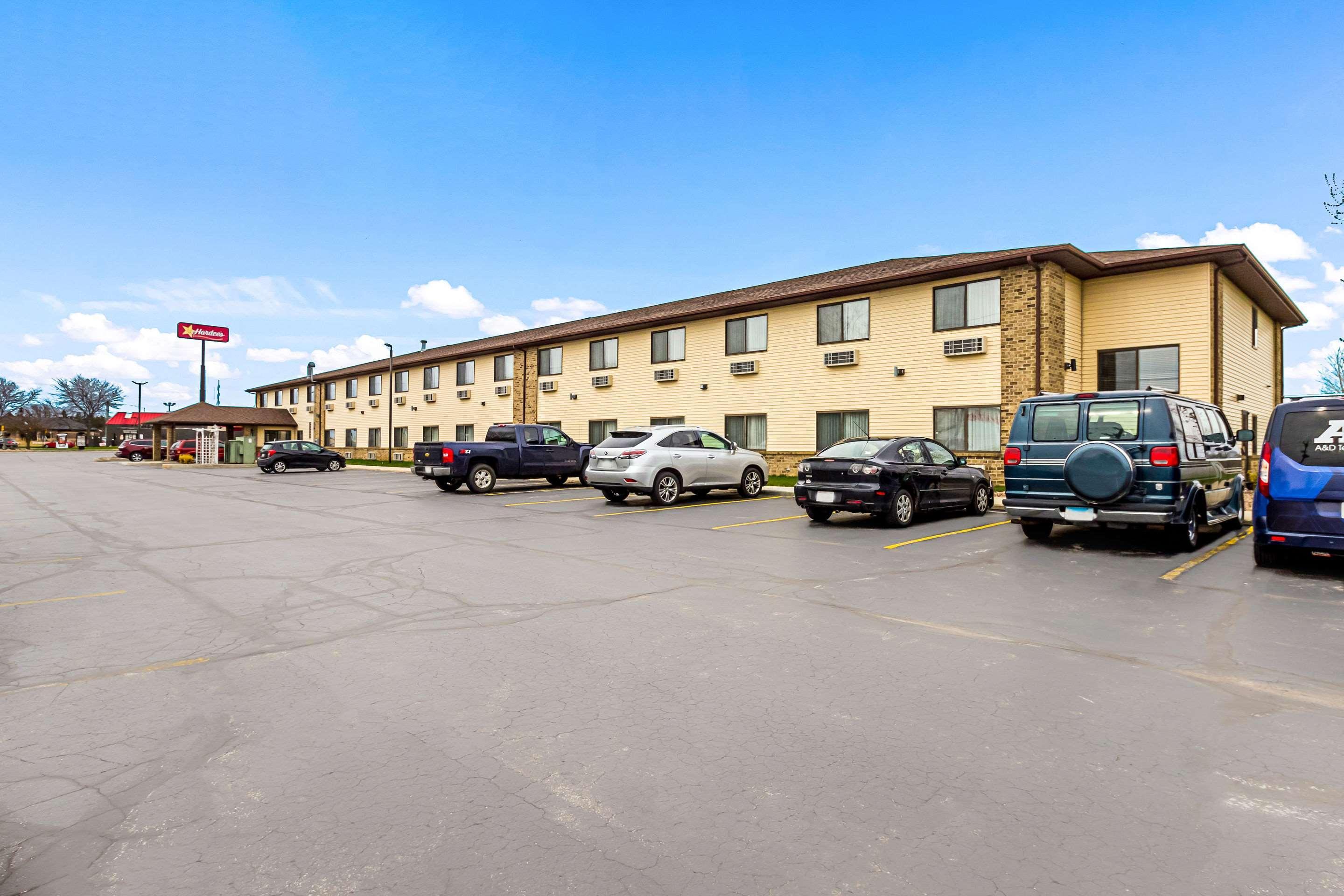 Quality Inn Sheboygan Exterior photo