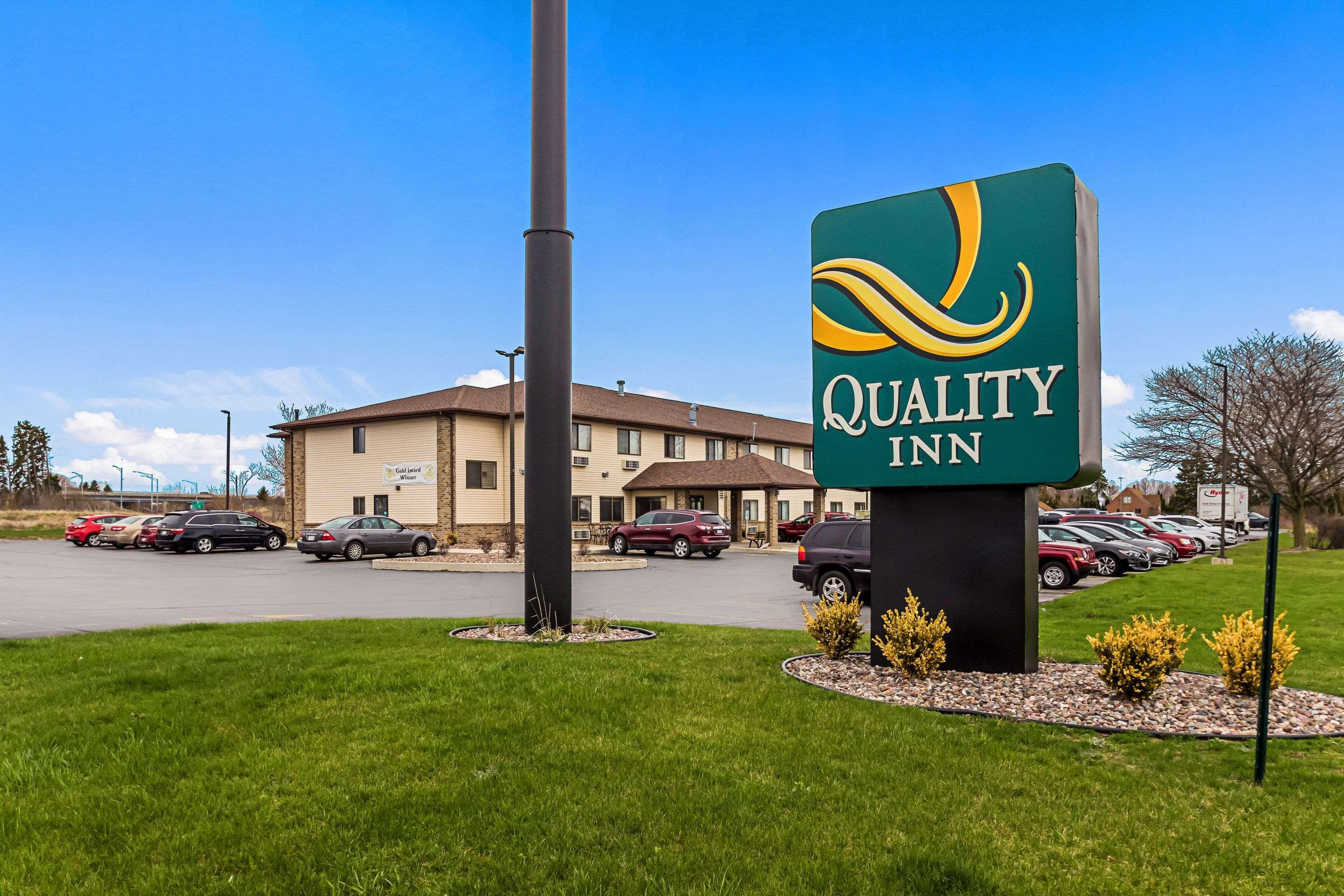 Quality Inn Sheboygan Exterior photo