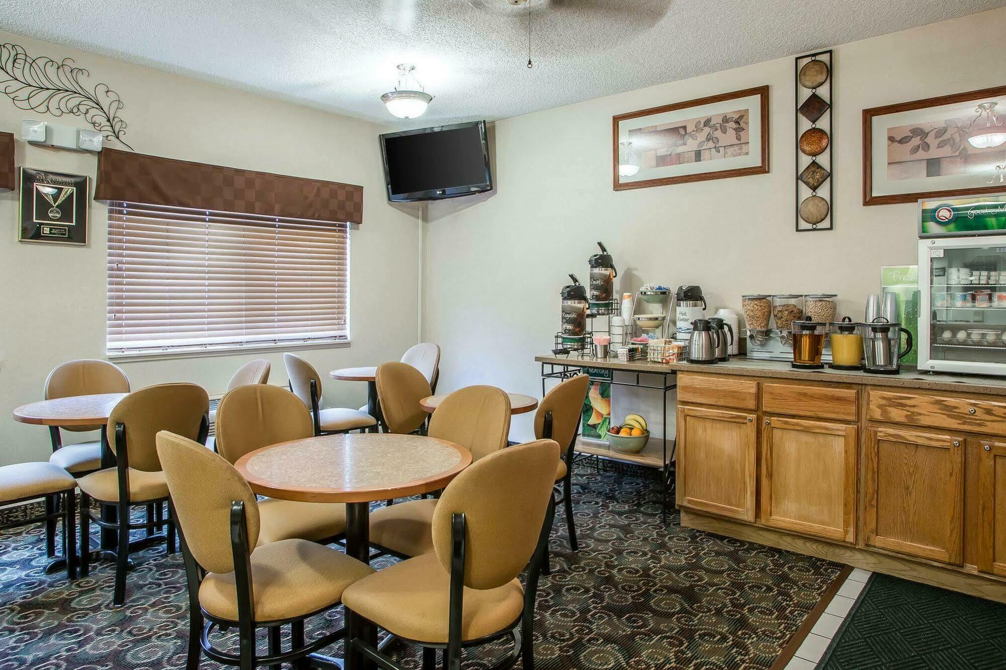 Quality Inn Sheboygan Exterior photo